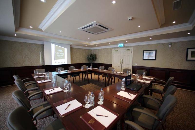 Clanard Court Hotel Athy Exterior foto